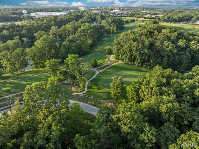 $269,900 | 141 Summer Grace Lane, St. Charles, MO 63304