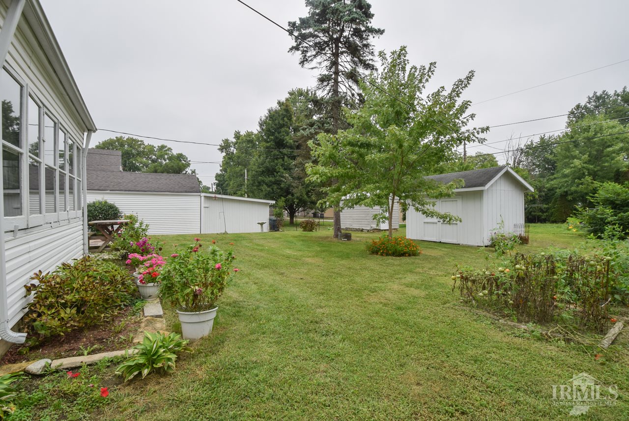 404 South Umbarger Road Muncie, IN 47304 - Photo 23 of 30 Gallery Image 23