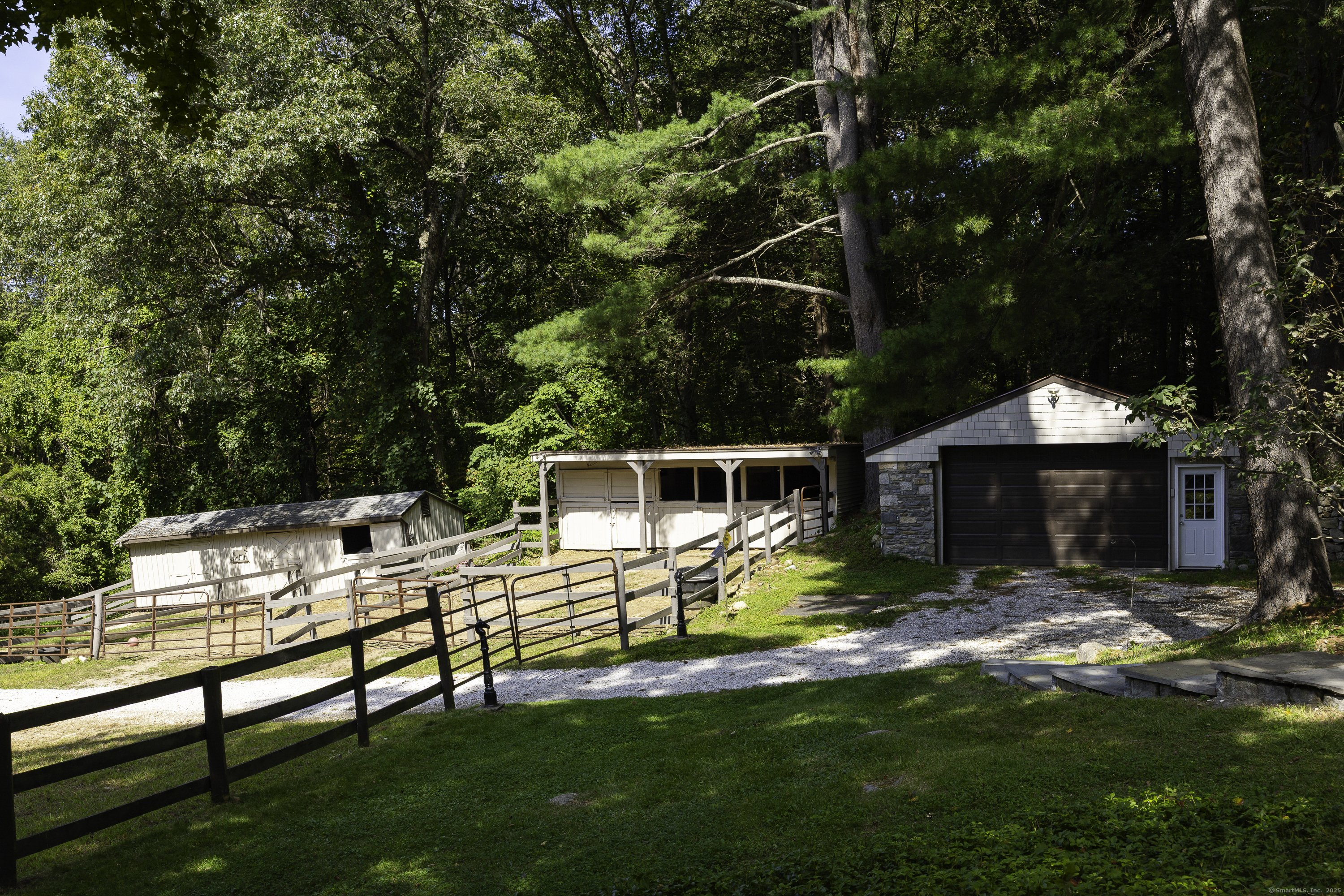 159 Merryall Road New Milford, CT 06776 - Photo 8 of 40