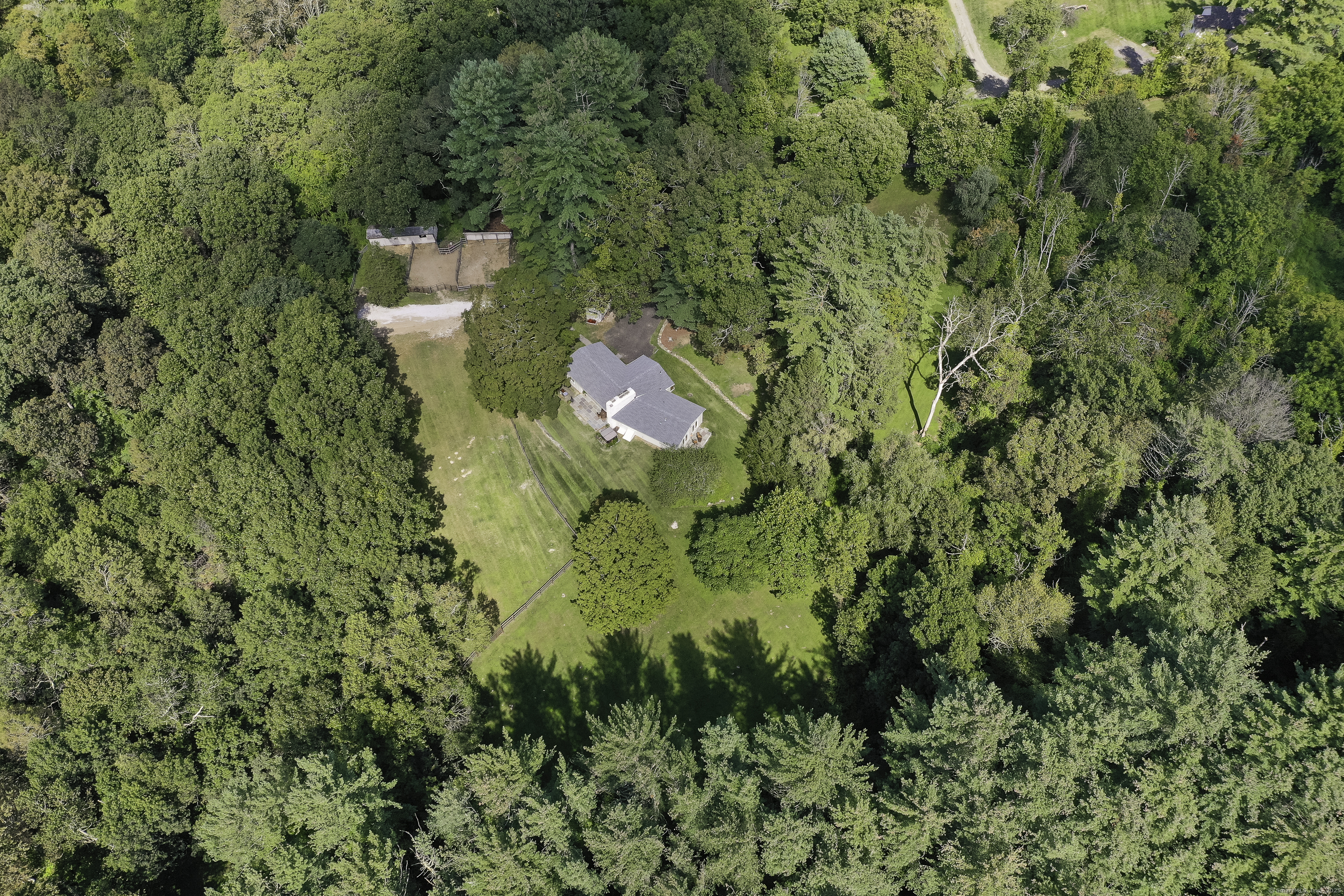 159 Merryall Road New Milford, CT 06776 - Photo 10 of 40