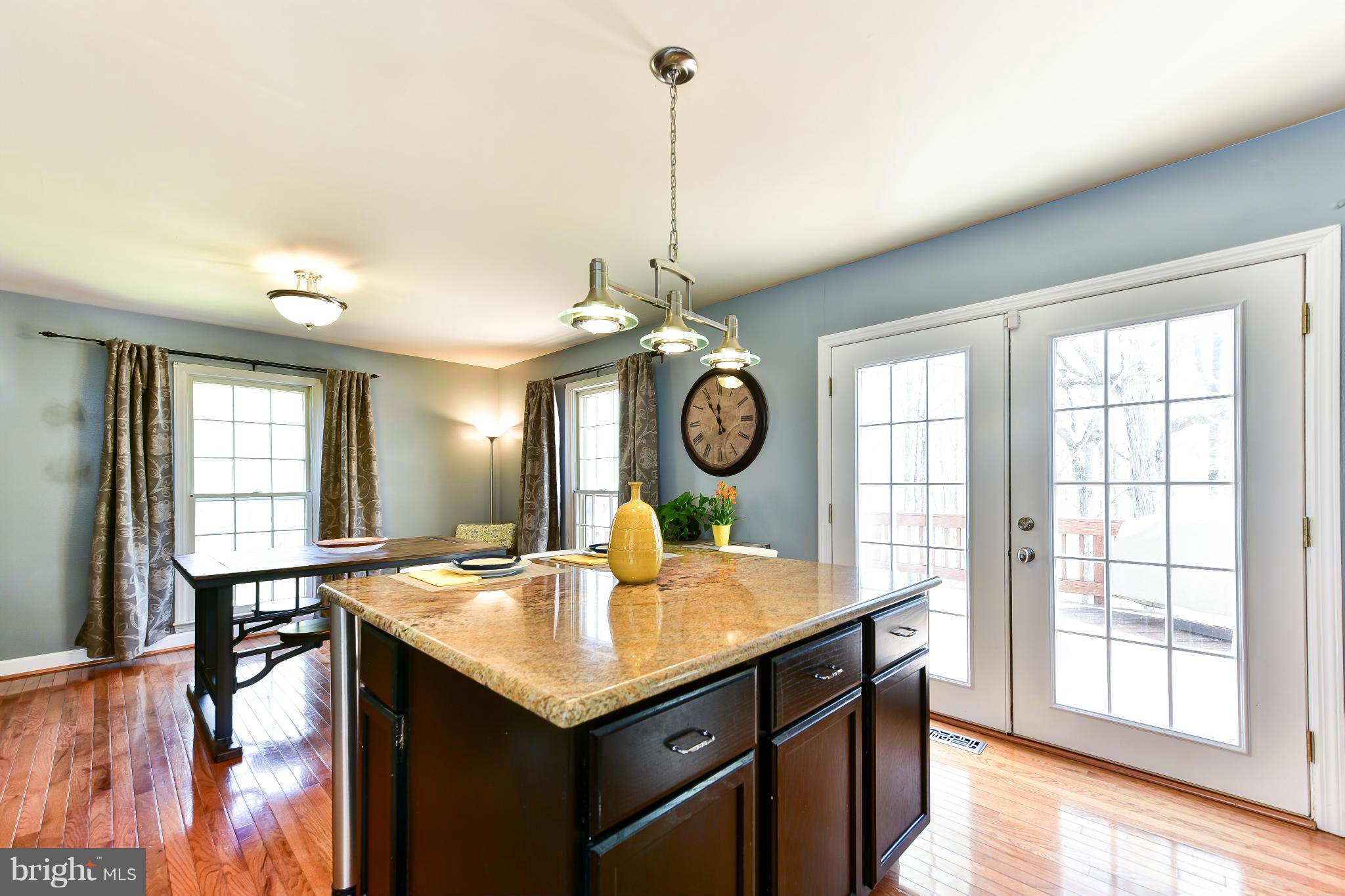 5601 Ridge View Drive Alexandria, VA 22310 - Photo 11 of 30 Dining Room