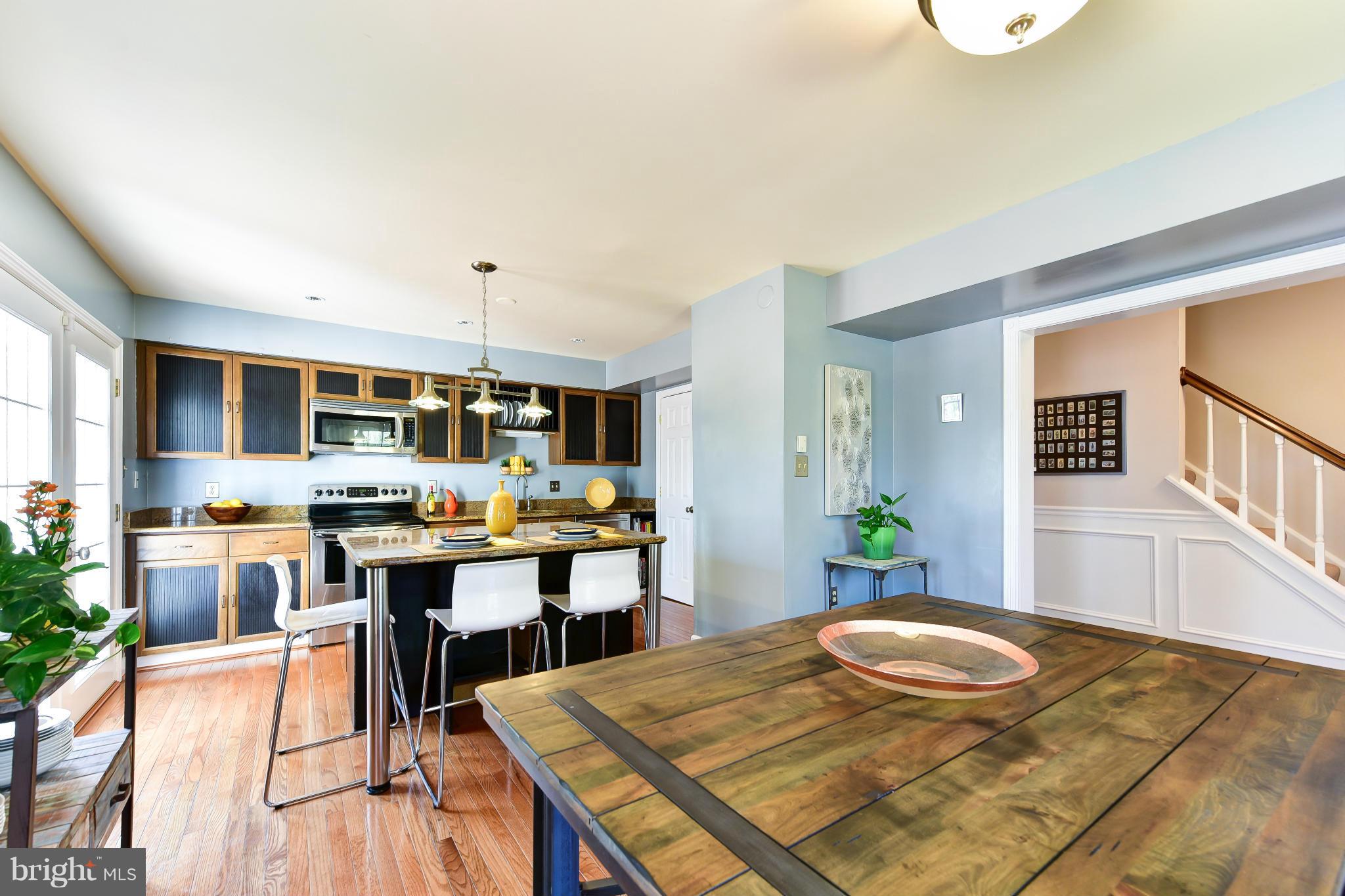 5601 Ridge View Drive Alexandria, VA 22310 - Photo 9 of 30 Dining Room