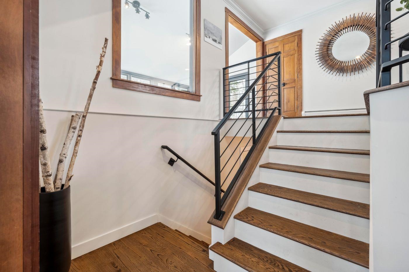 108 North Hill Road Stowe, VT 05672 - Photo 8 of 47