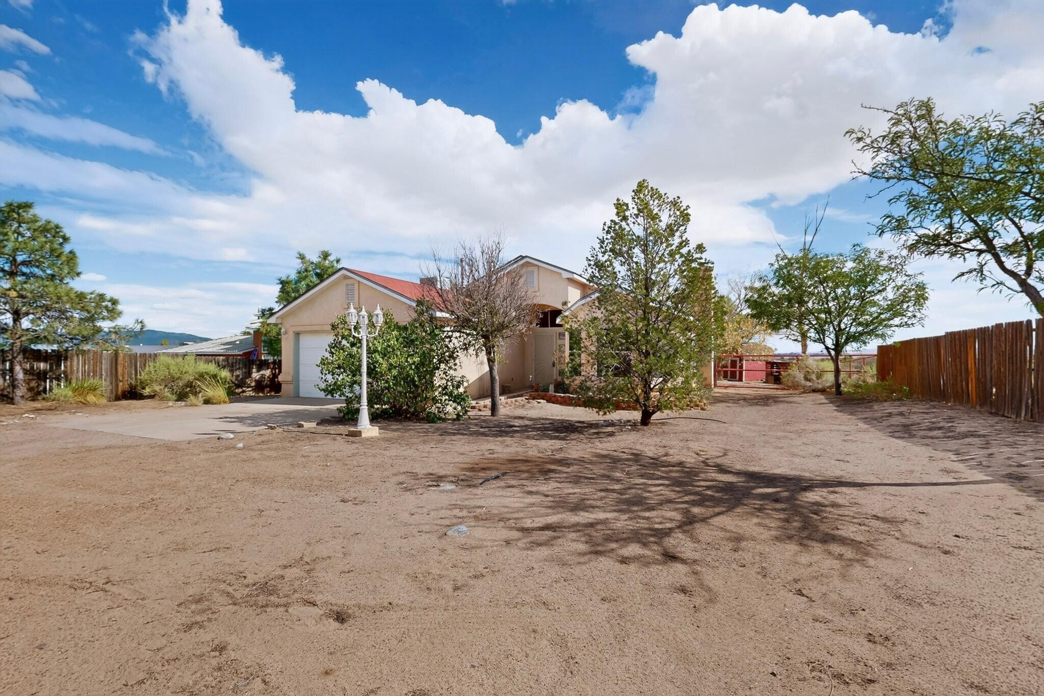 204 10th Avenue Southwest Rio Rancho, NM 87124 - Photo 6 of 51 Gallery Image 6