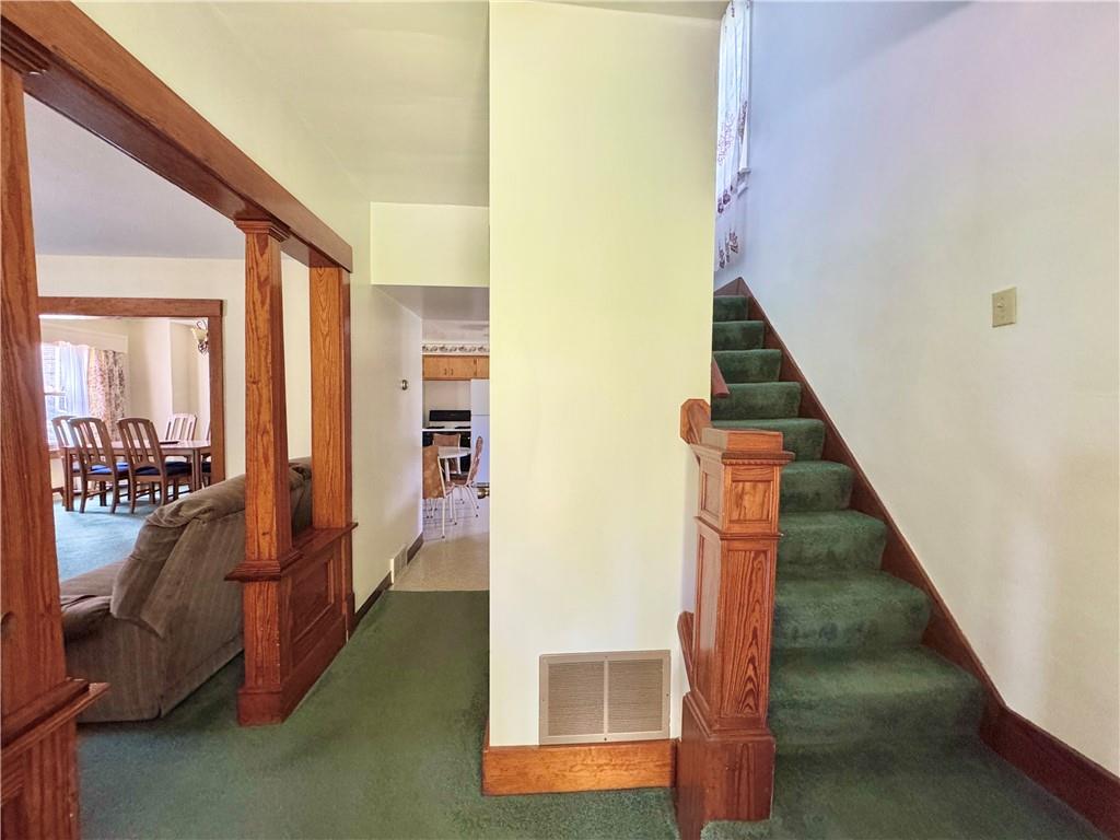 4404 Hollow Road New Castle, PA 16101 - Photo 5 of 28 Gallery Image 5