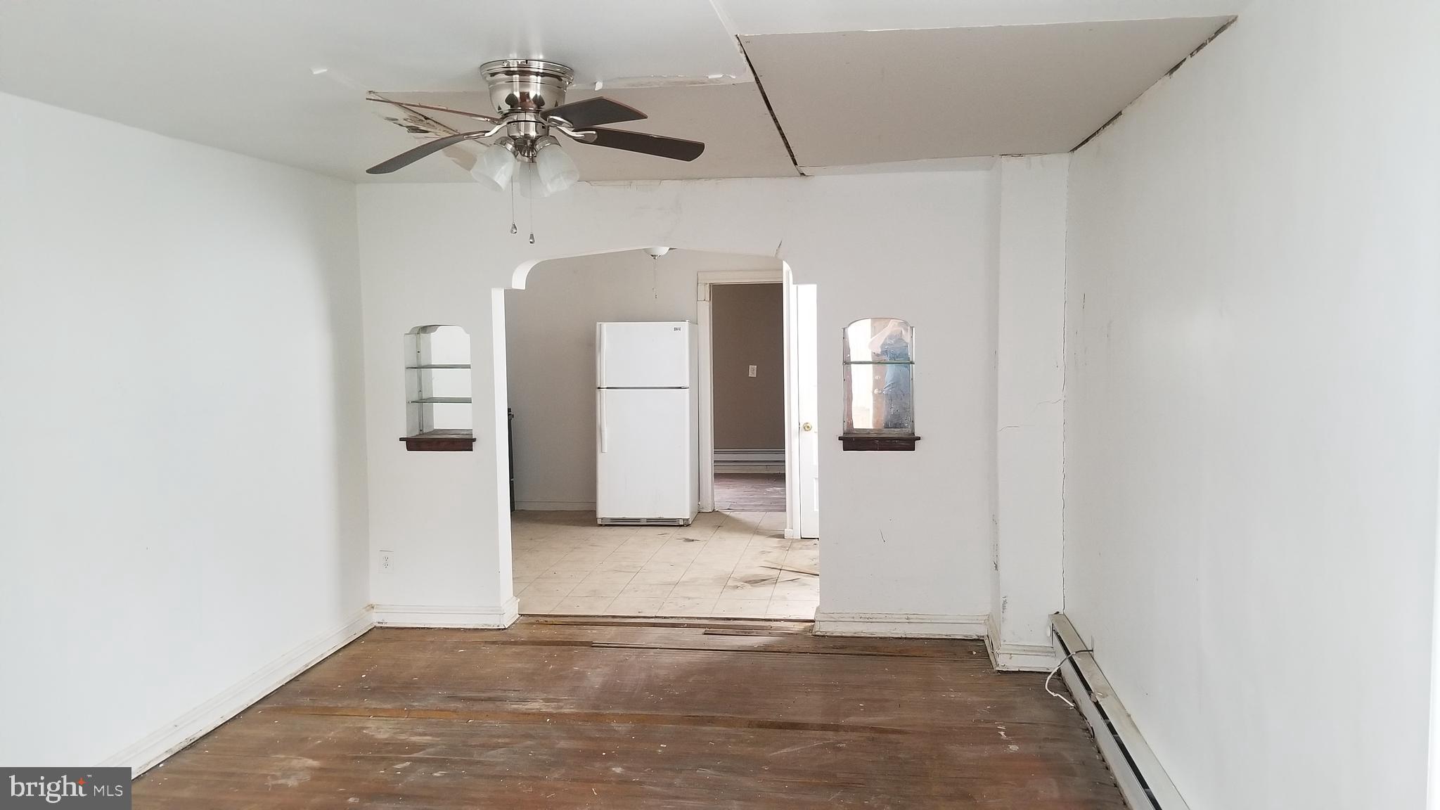 133 Westdale Road Upper Darby, PA 19082 - Photo 3 of 15