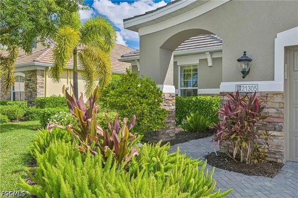 $775,000 | 21305 Estero Preserve Run, Estero, FL 33928