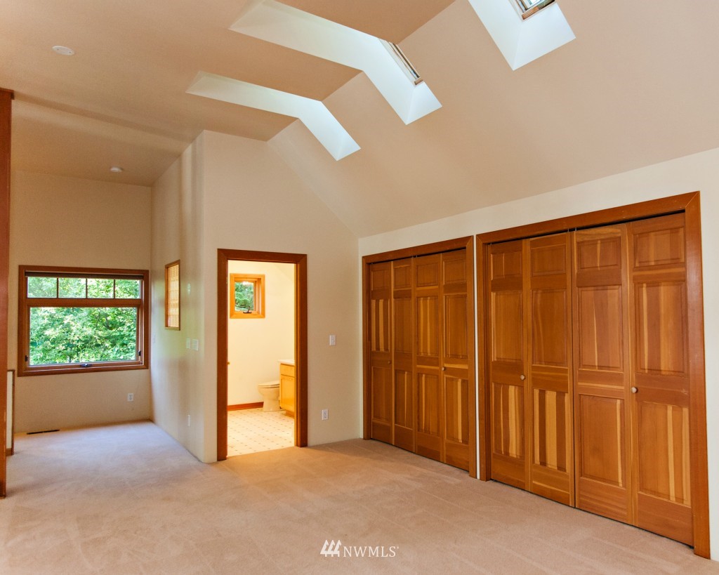 2241 North Shore Road Bellingham, WA 98226 - Photo 18 of 25 Gallery Image 18