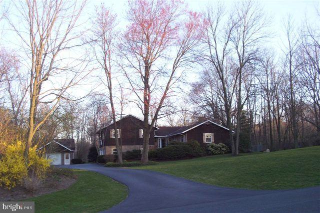 2010 Old Rothsville Road Lititz, PA 17543 - Photo 1 of 32