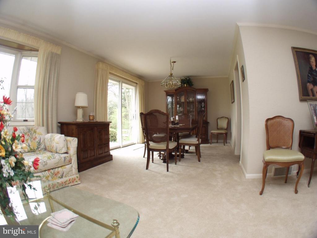 2010 Old Rothsville Road Lititz, PA 17543 - Photo 16 of 32
