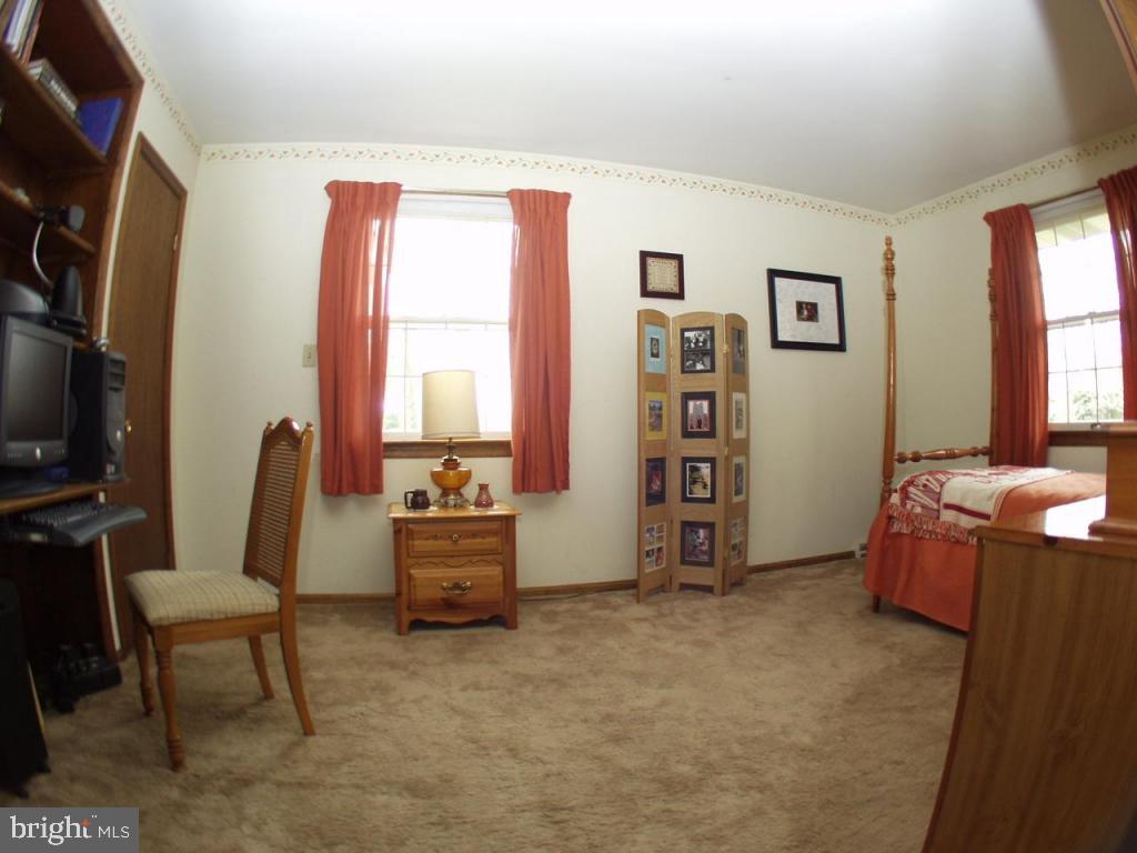 2010 Old Rothsville Road Lititz, PA 17543 - Photo 19 of 32