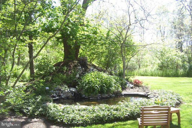 2010 Old Rothsville Road Lititz, PA 17543 - Photo 6 of 32