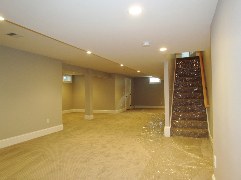 65 Sutton Road Needham, MA 02492 - Photo 16 of 17 Gallery Image 16