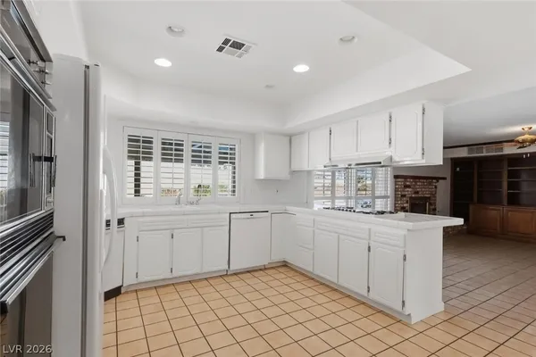 $4,200 | 3321 Basque Street, Las Vegas, NV 89146