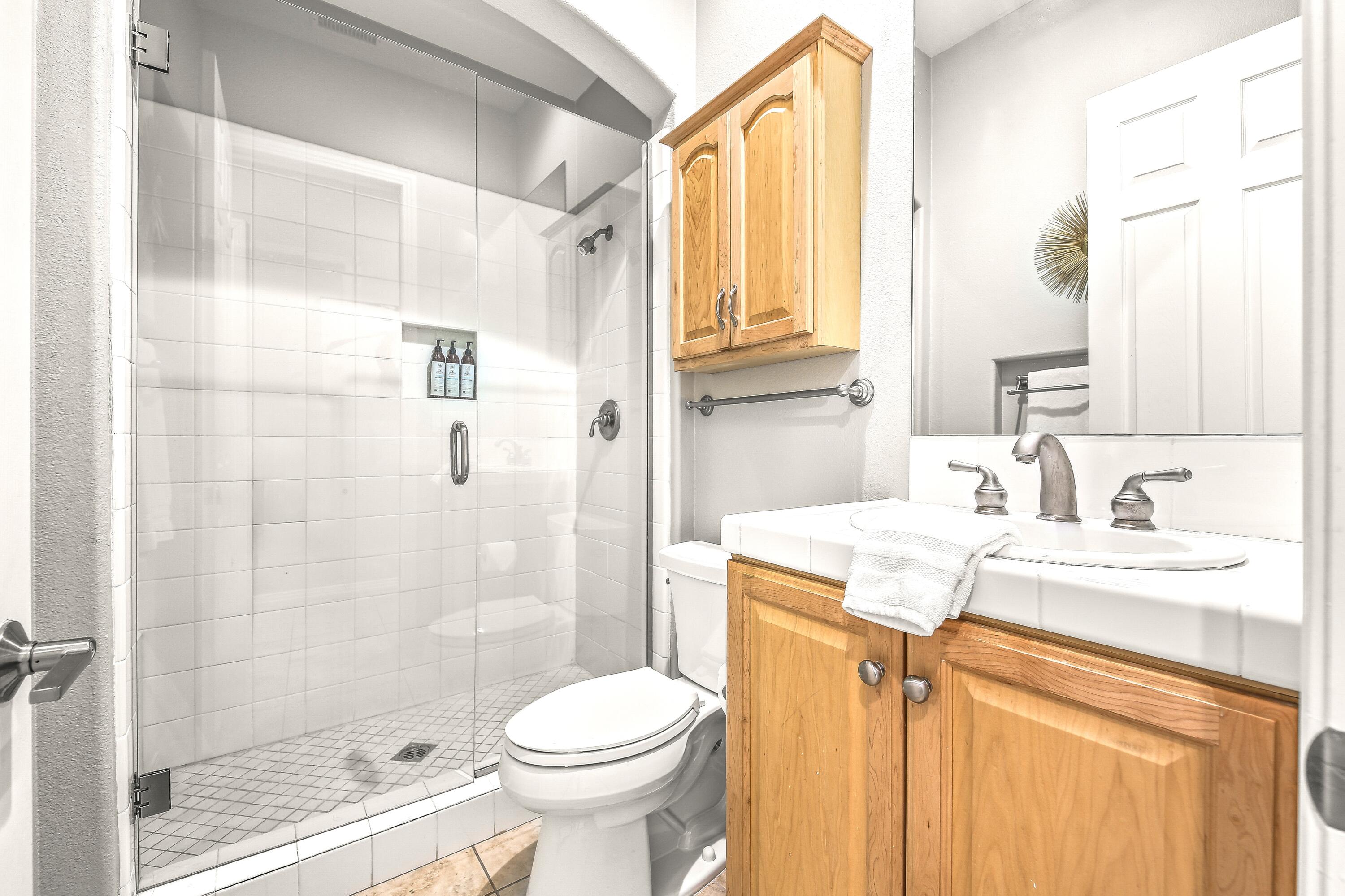 48713 Spring Rain Court Indio, CA 92201 - Photo 44 of 68 52 BATHROOM FULL 6