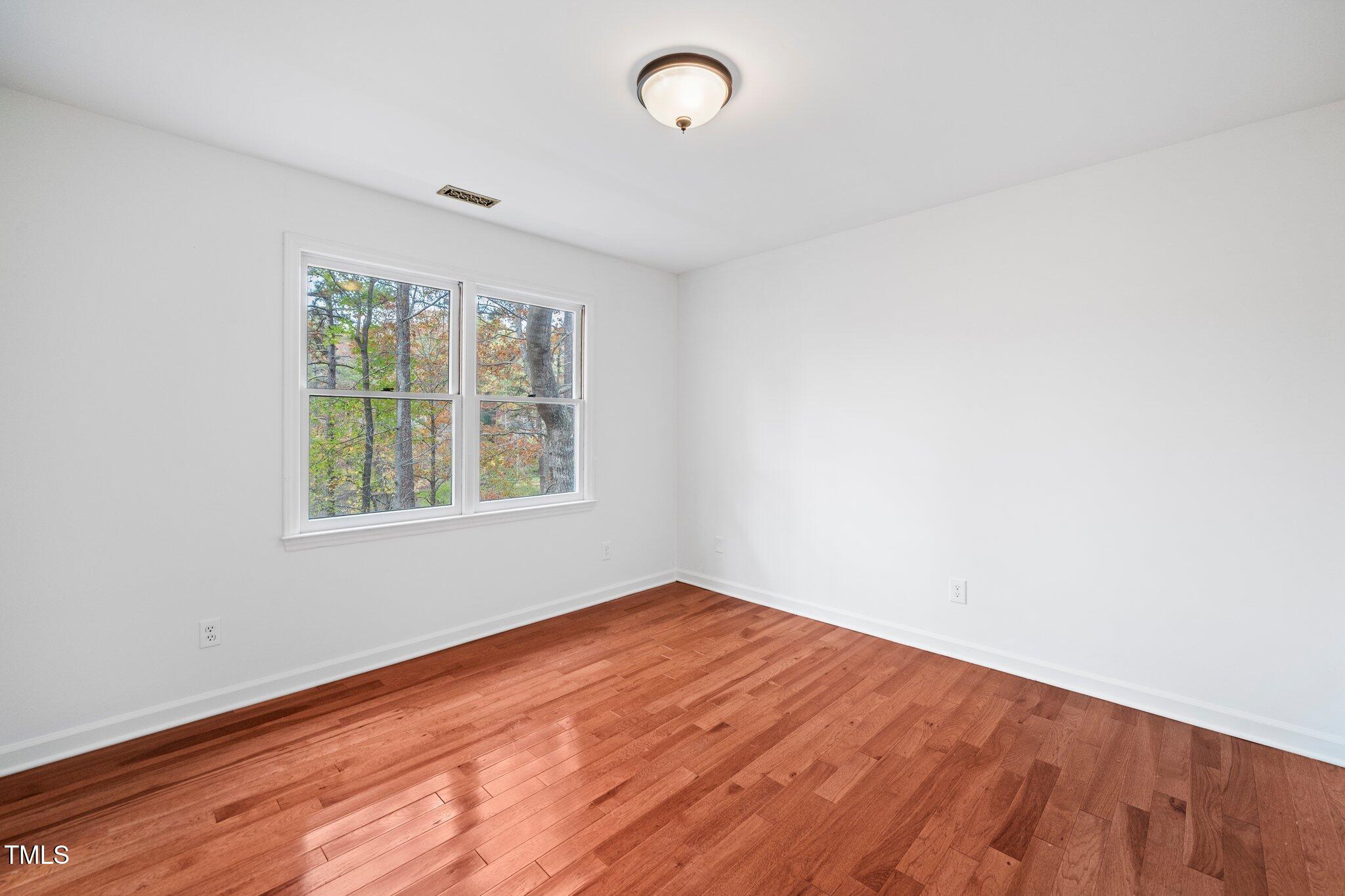 7827 Breckon Way Raleigh, NC 27615 - Photo 22 of 28 25-web-or-mls-7827 Breckon (144 of 180)