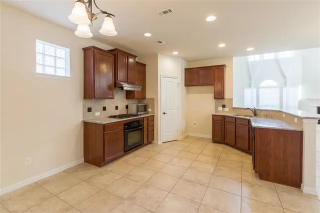 $2,600 | 9701 Lightcatcher Drive, Plano, TX 75025