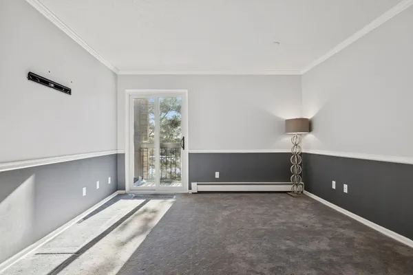 $265,000 | 6075 Lincoln Drive, Unit 305, Edina, MN 55436