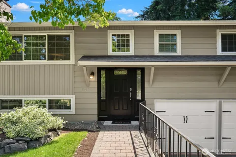 $998,000 | 13426 121st Avenue Northeast, Kirkland, WA 98034