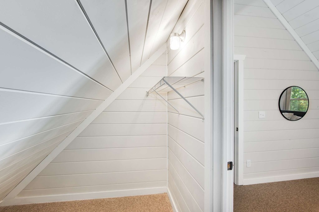 231 Sunrock Mountain Trail Blue Ridge, GA 30513 - Photo 39 of 61 a bathroom with a shower