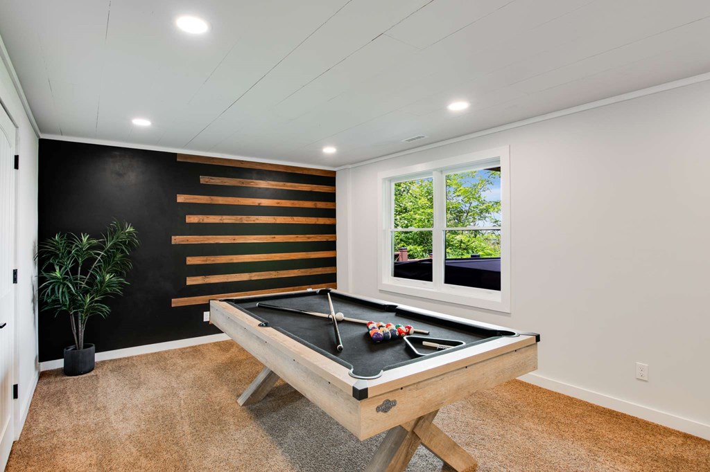 231 Sunrock Mountain Trail Blue Ridge, GA 30513 - Photo 49 of 61 a room with gym equipment and a large window