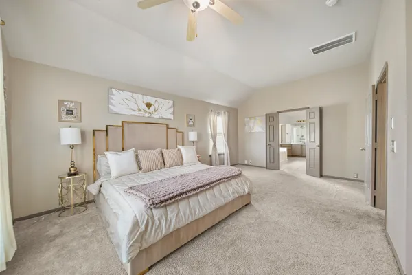 $2,700 | 8804 Sunforest Lane, Pearland, TX 77584