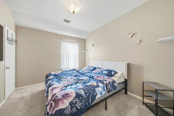 $2,700 | 8804 Sunforest Lane, Pearland, TX 77584