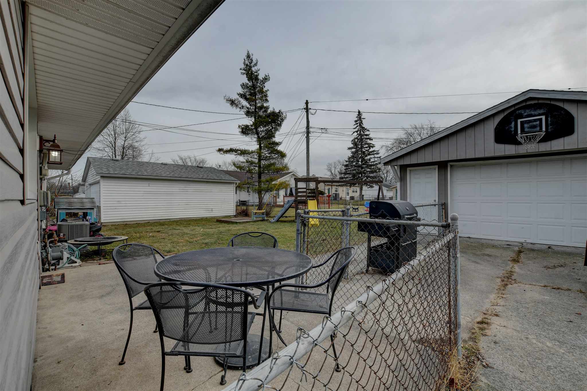 1622 Tulip Tree Road Fort Wayne, IN 46825 - Photo 21 of 26 Gallery Image 21