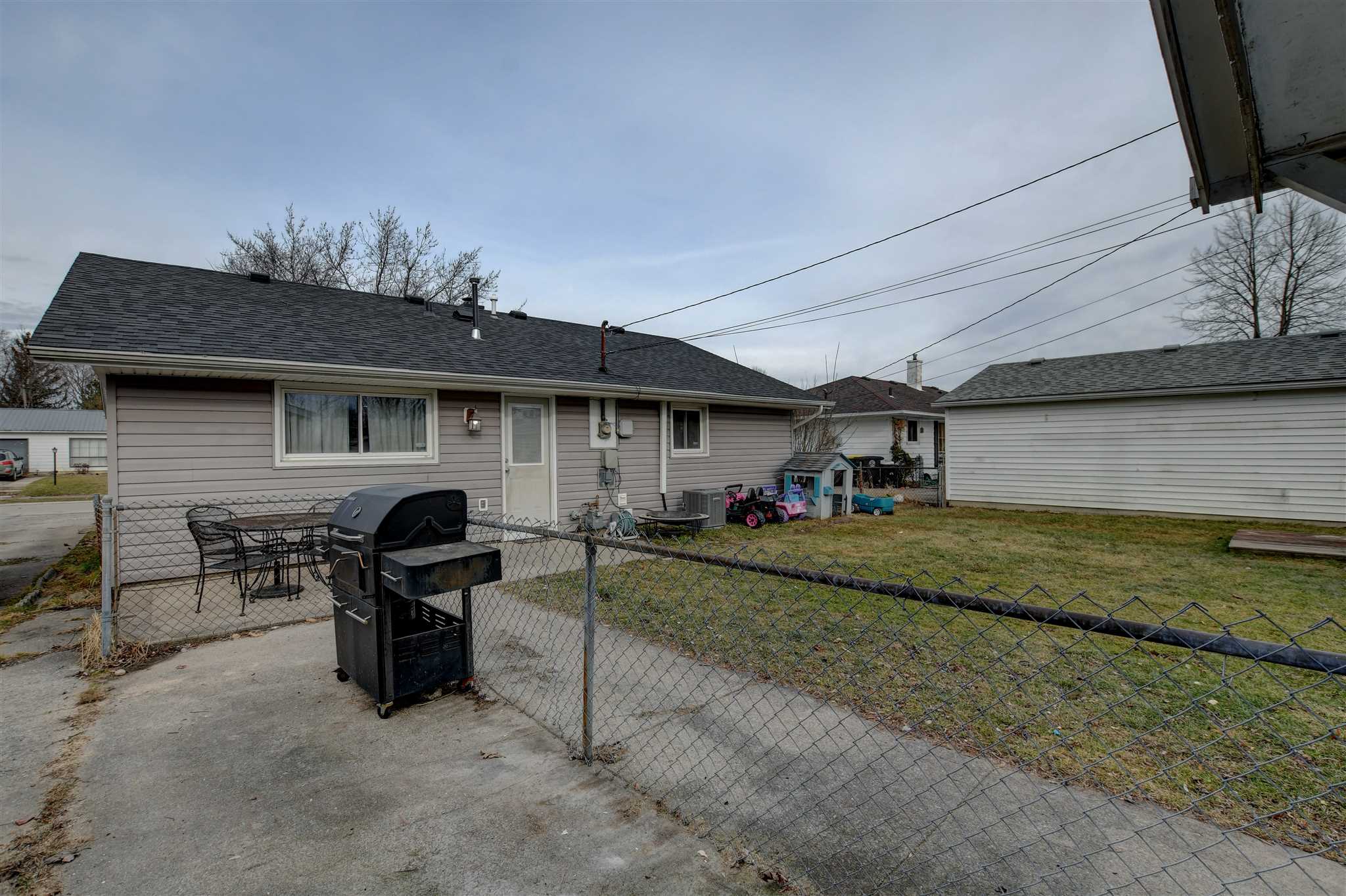 1622 Tulip Tree Road Fort Wayne, IN 46825 - Photo 22 of 26 Gallery Image 22