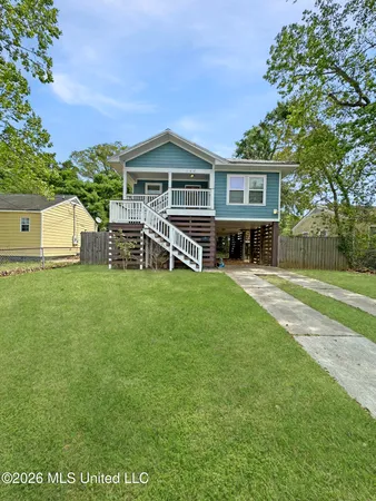 $1,850 | 266 Benachi Avenue, Biloxi, MS 39530