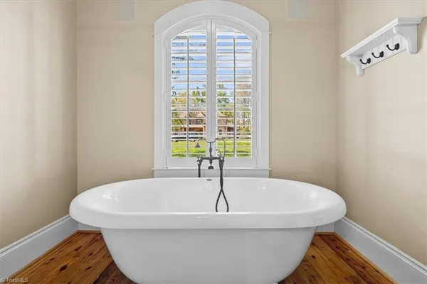 $974,900 | 8863 Cravenwood Drive, Oak Ridge, NC 27310