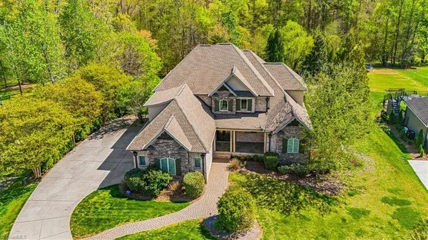 $974,900 | 8863 Cravenwood Drive, Oak Ridge, NC 27310