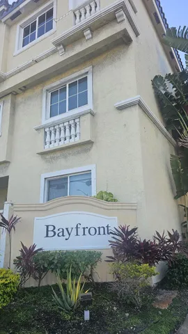 $3,400 | 324 Bayfront Drive, Boynton Beach, FL 33435