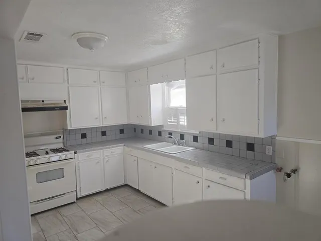 $975 | 1795 Euclid Street, Beaumont, TX 77705