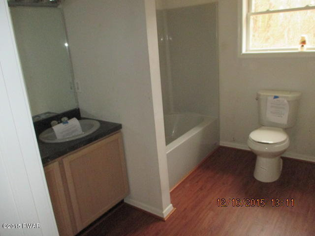 130 Nelson Road Milford, PA 18337 - Photo 8 of 13 Gallery Image 8