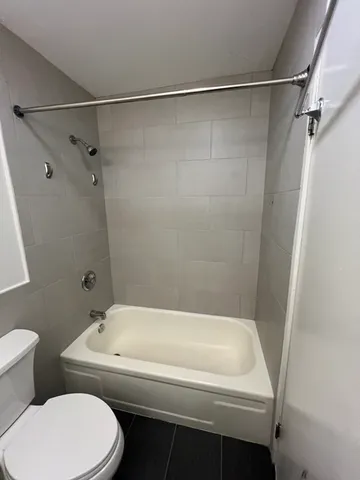 $4,300 | 33 Sleeper Street, Unit 410, Boston, MA 02210