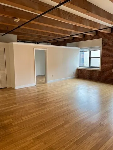 $4,300 | 33 Sleeper Street, Unit 410, Boston, MA 02210