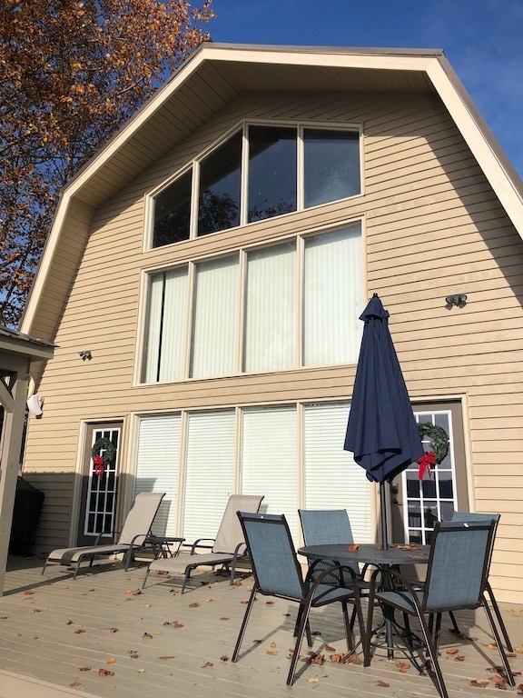 175 Holly Tree Drive Estill Springs, TN 37330 - Photo 5 of 38 a view of a house with a patio