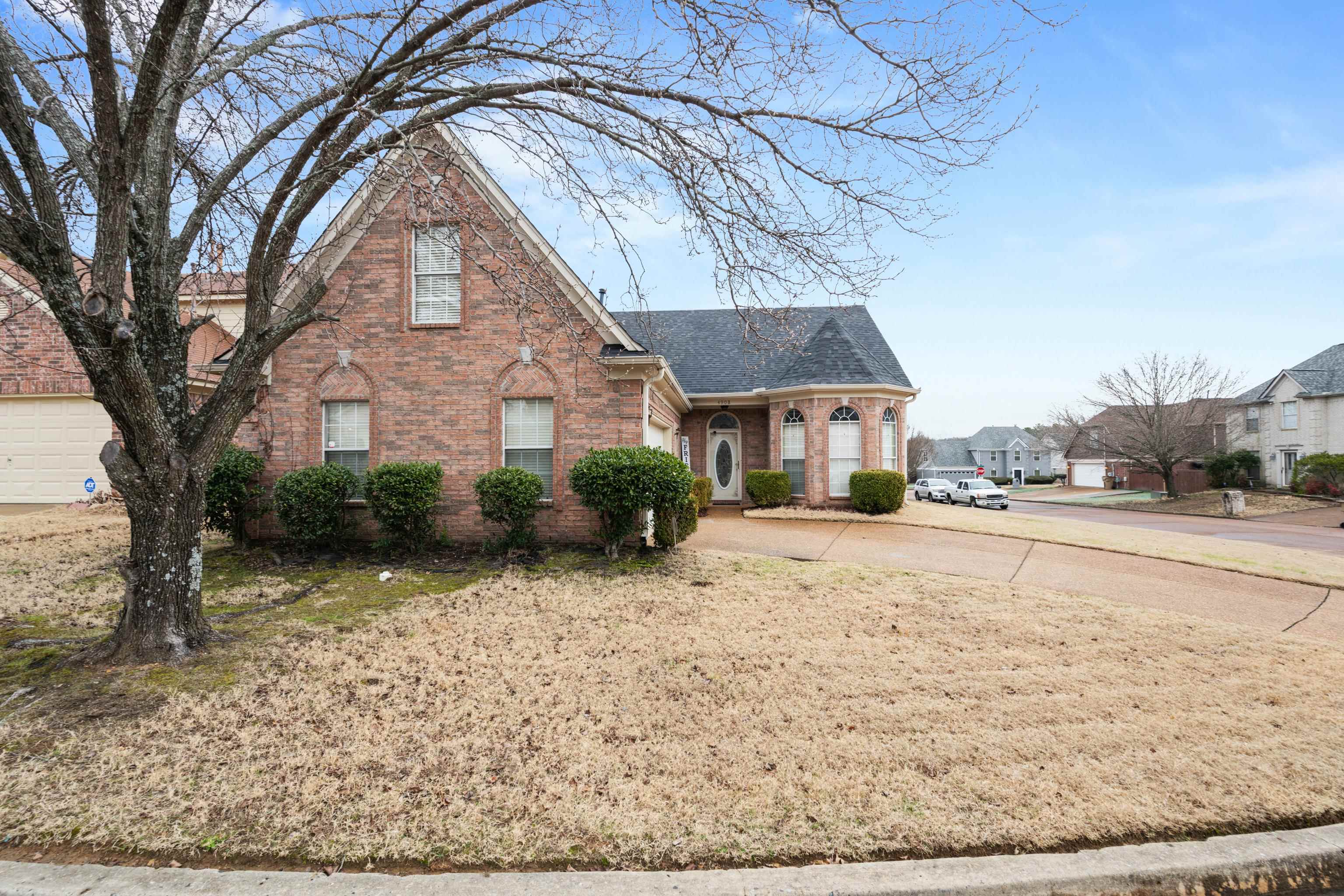 4908 Top Notch Loop Memphis, TN 38125 - Photo 1 of 26 Gallery Image 1