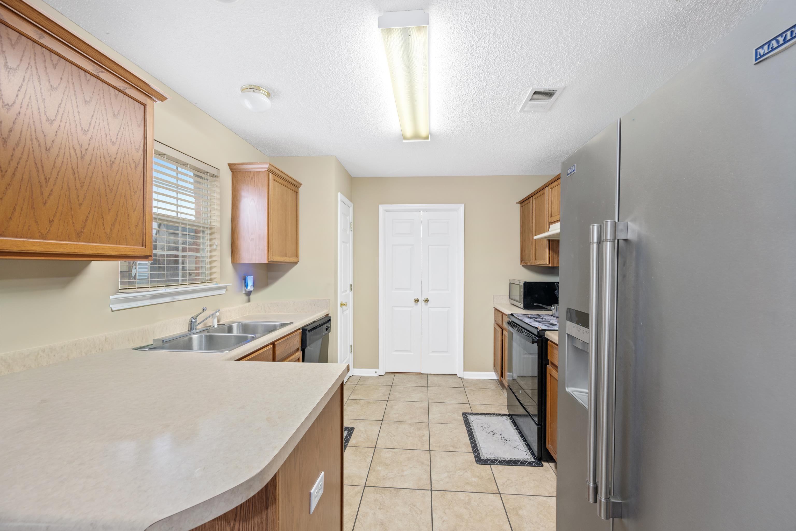 4908 Top Notch Loop Memphis, TN 38125 - Photo 7 of 26 Gallery Image 7