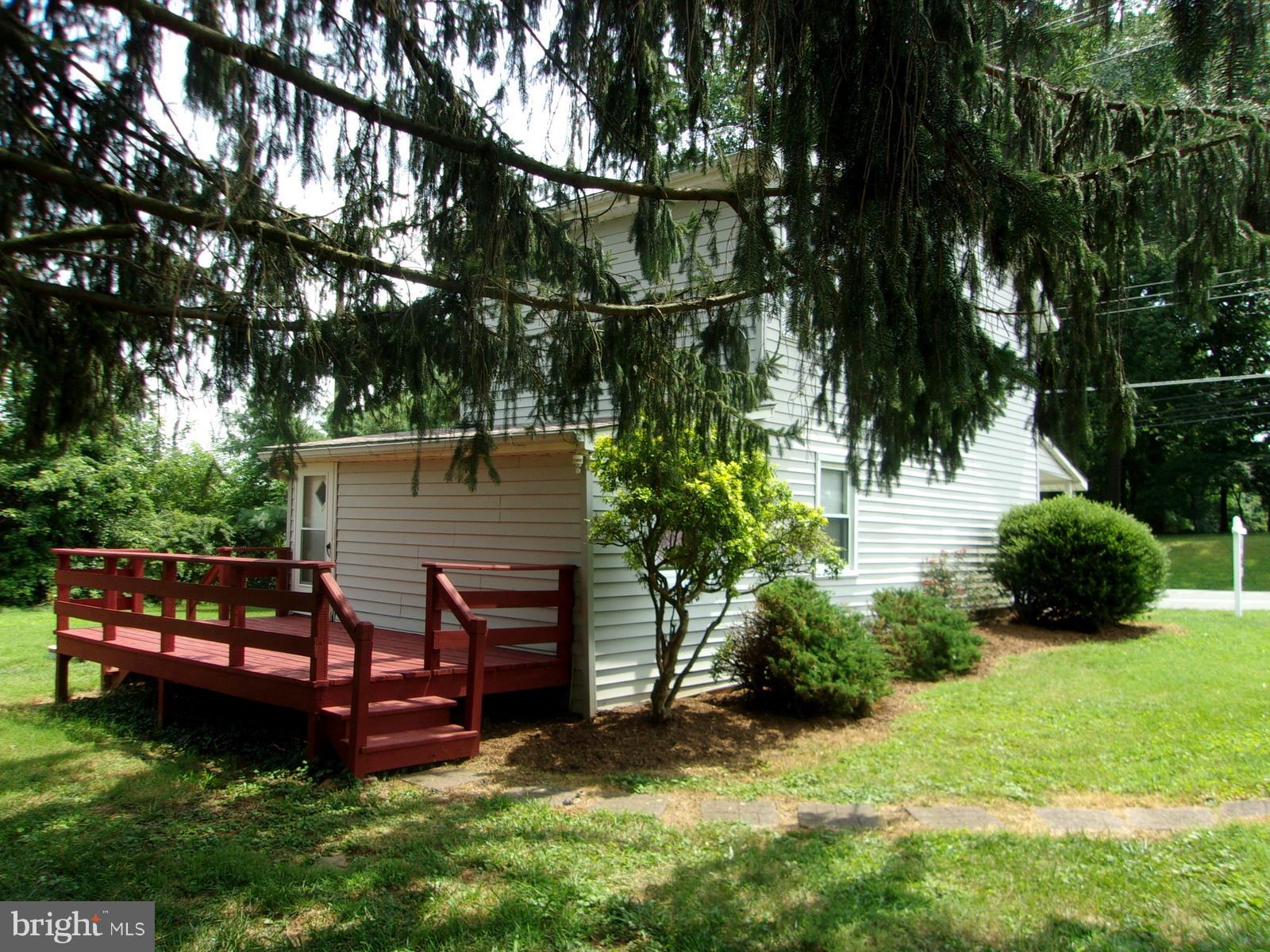 4428 Conowingo Road Darlington, MD 21034 - Photo 26 of 30 Rear Deck