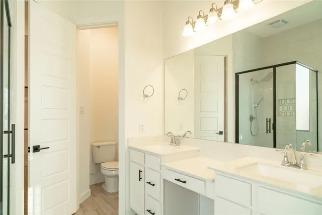 an empty room with white door