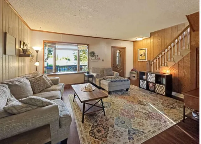 $169,900 | 207 Bawden Street, Marble, MN 55764