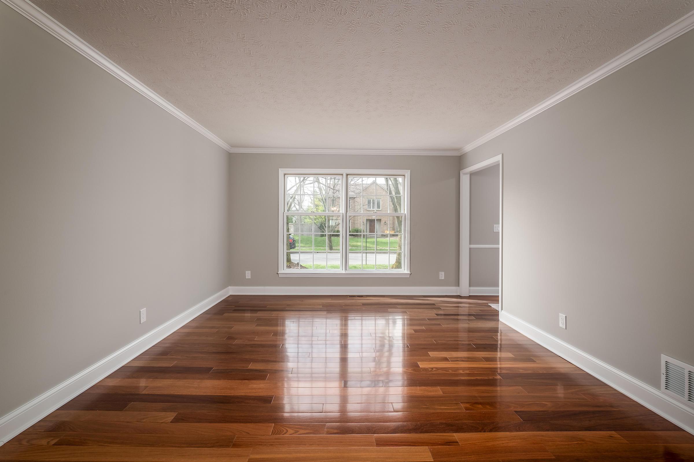 2164 Sandover Road Columbus, OH 43220 - Photo 7 of 32 Gallery Image 7