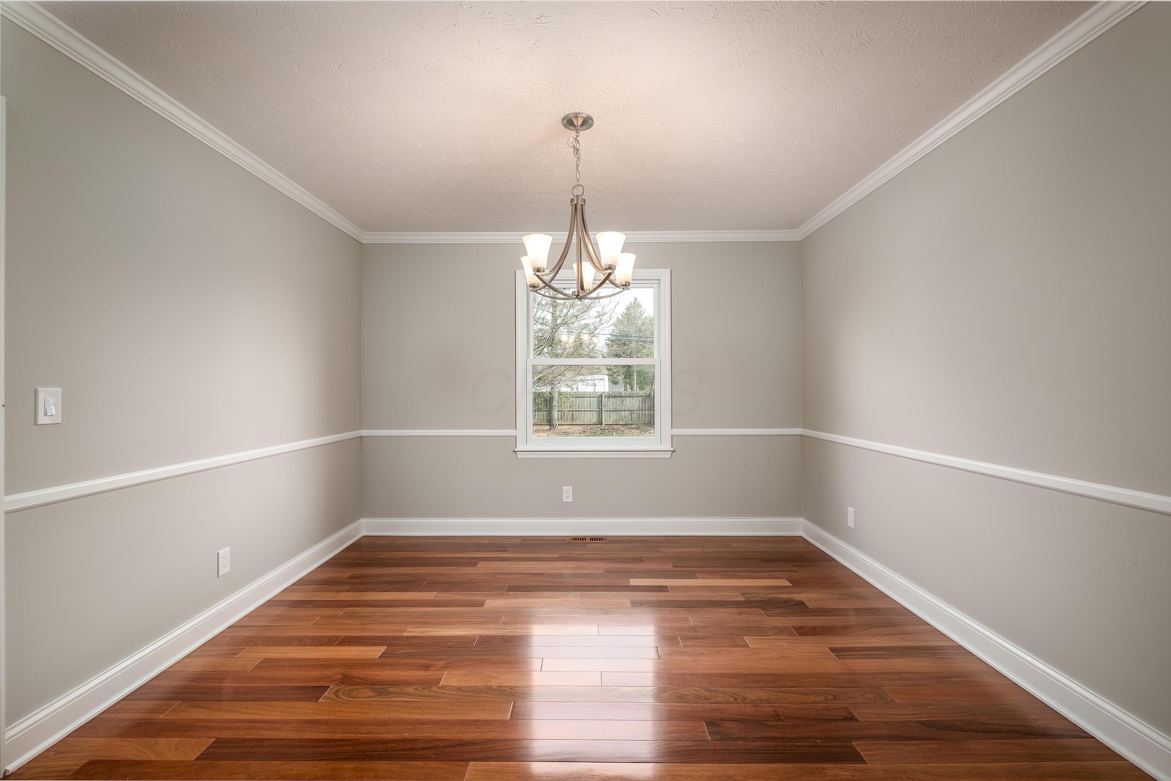 2164 Sandover Road Columbus, OH 43220 - Photo 8 of 32 Gallery Image 8