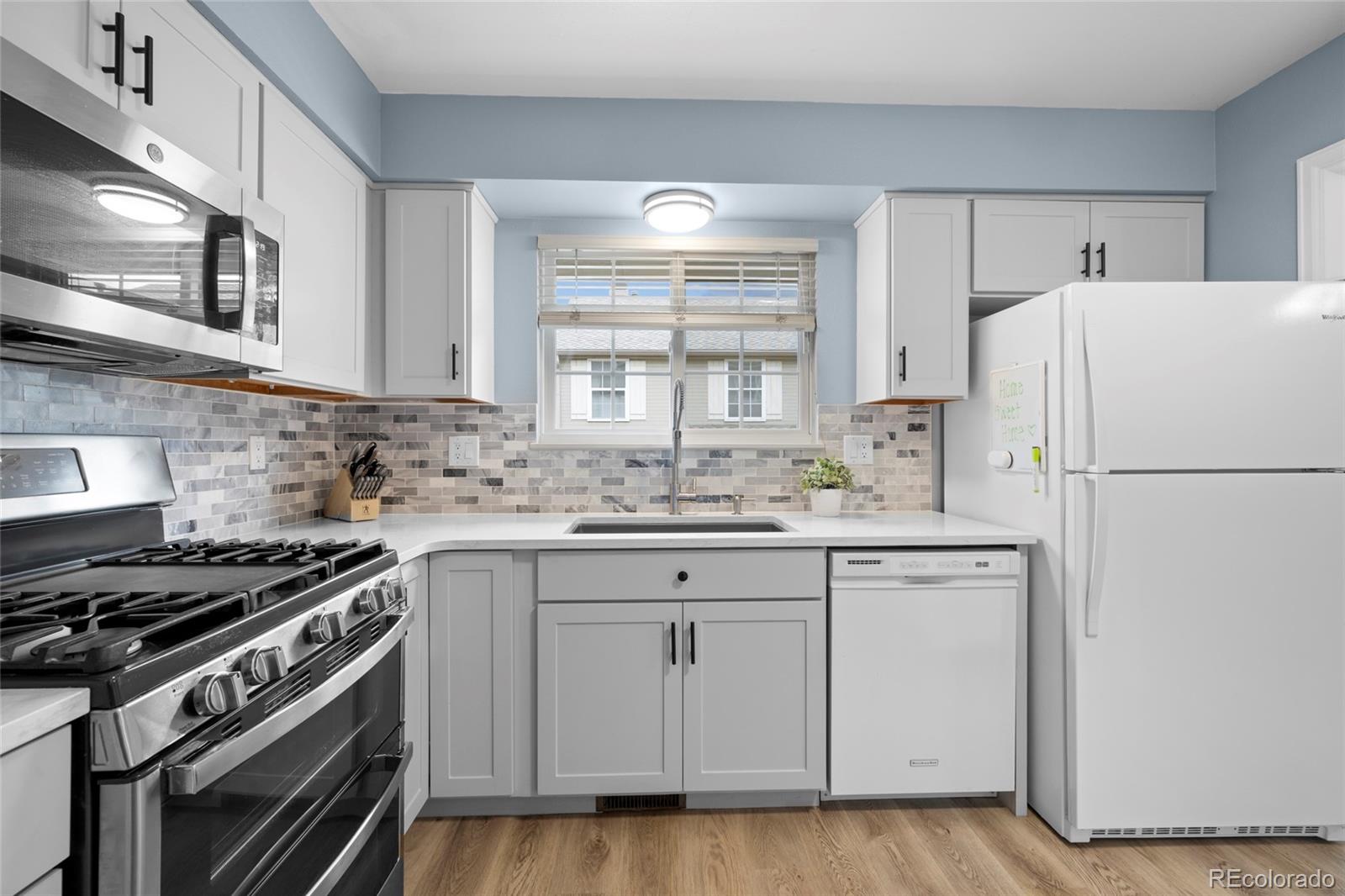 7272 East Appleton Circle Centennial, CO 80112 - Photo 15 of 40