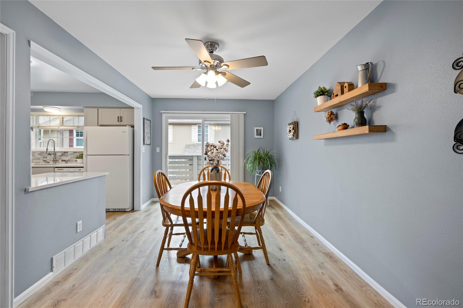 7272 East Appleton Circle Centennial, CO 80112 - Photo 8 of 40