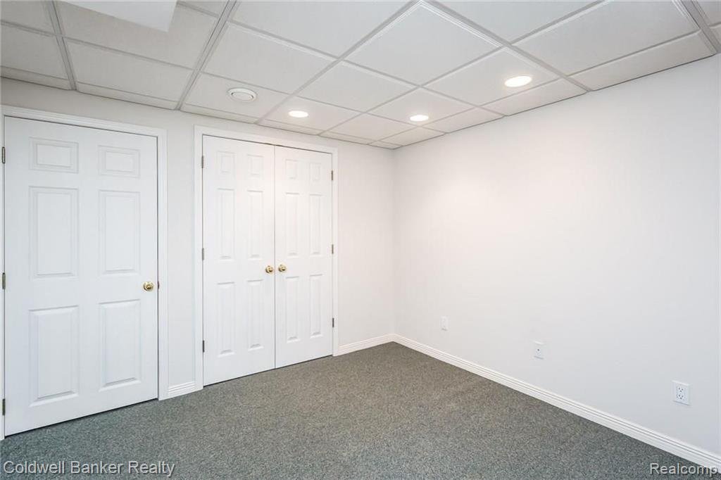 836 Shortridge Avenue Rochester Hills, MI 48307 - Photo 33 of 51