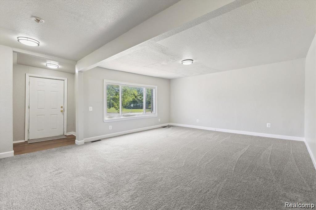 3140 Moore Street Inkster, MI 48141 - Photo 4 of 18 GetMedia (3).jpg