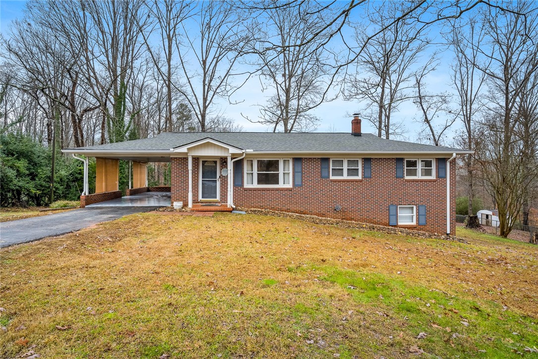 117 State Rd S-37-381 Seneca, SC 29678 - Photo 1 of 39 Gallery Image 1